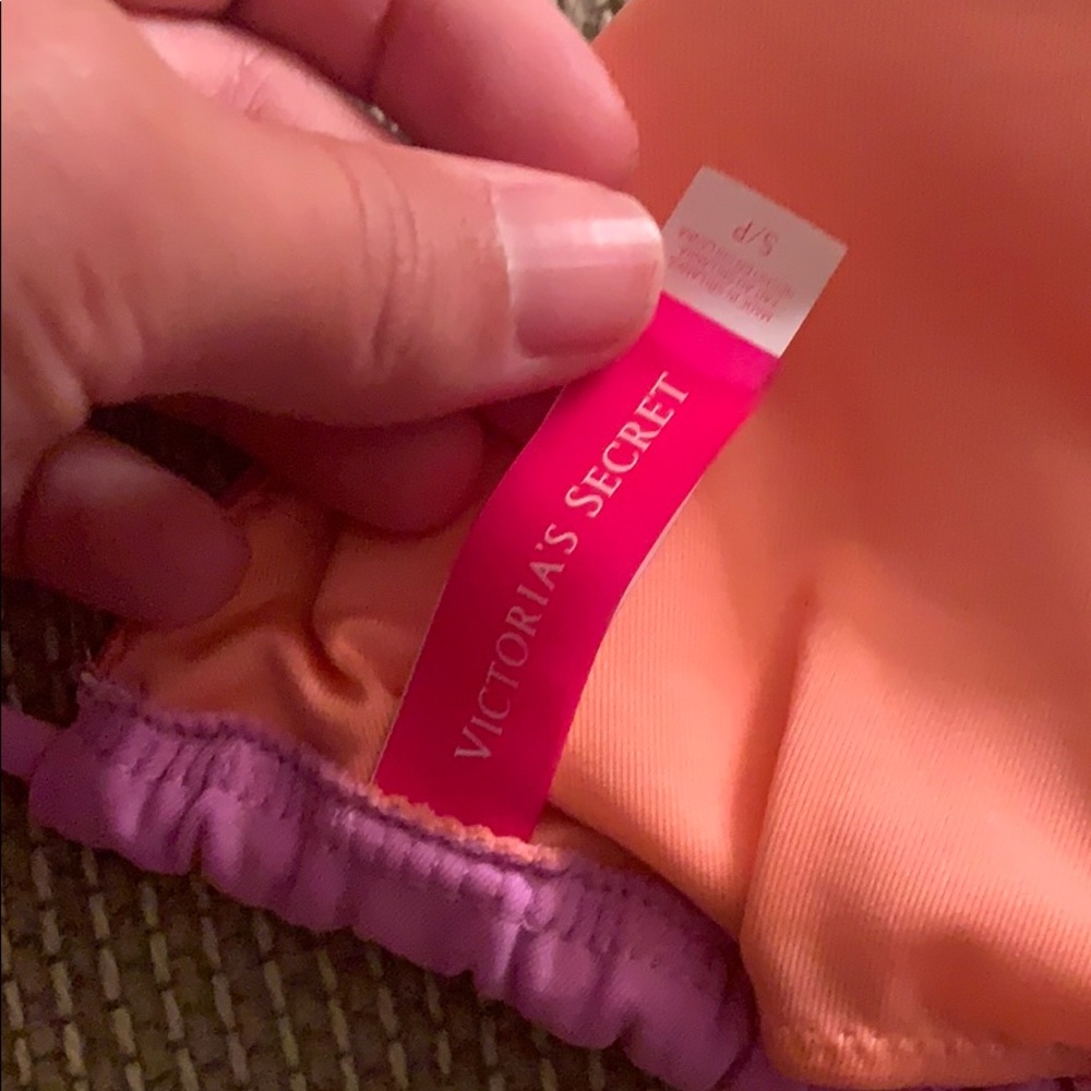 Triangle top bathing suit - Picture 2 of 2
